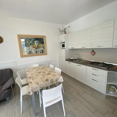 Ferienhaus Fuer 7 Personen Ca 70 Qm In Bibione, Adriakueste Italien Und Umgebung * بيبيوني
