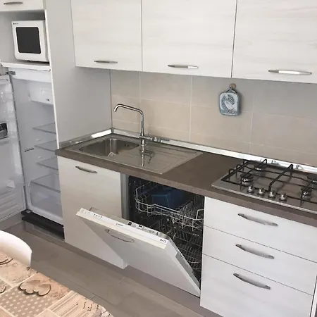 Ferienhaus Fuer 7 Personen Ca 70 Qm In Bibione, Adriakueste Italien Und Umgebung * بيبيوني